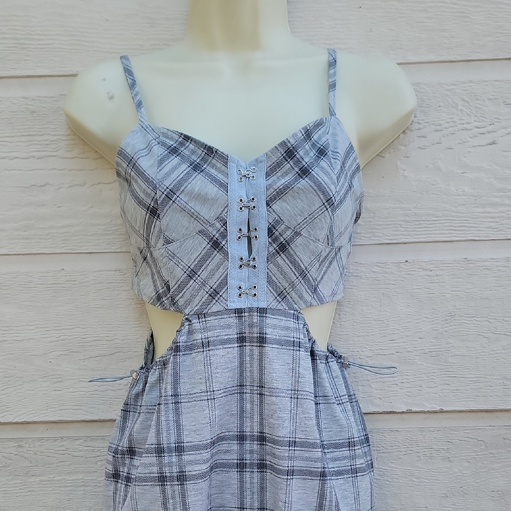 LYCHEE Chic Backless Plaid Dress Size S - Picture 4 of 11